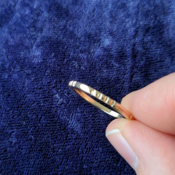 FREE Size 65 new gold color ring Freebie - Picture 2 of 6